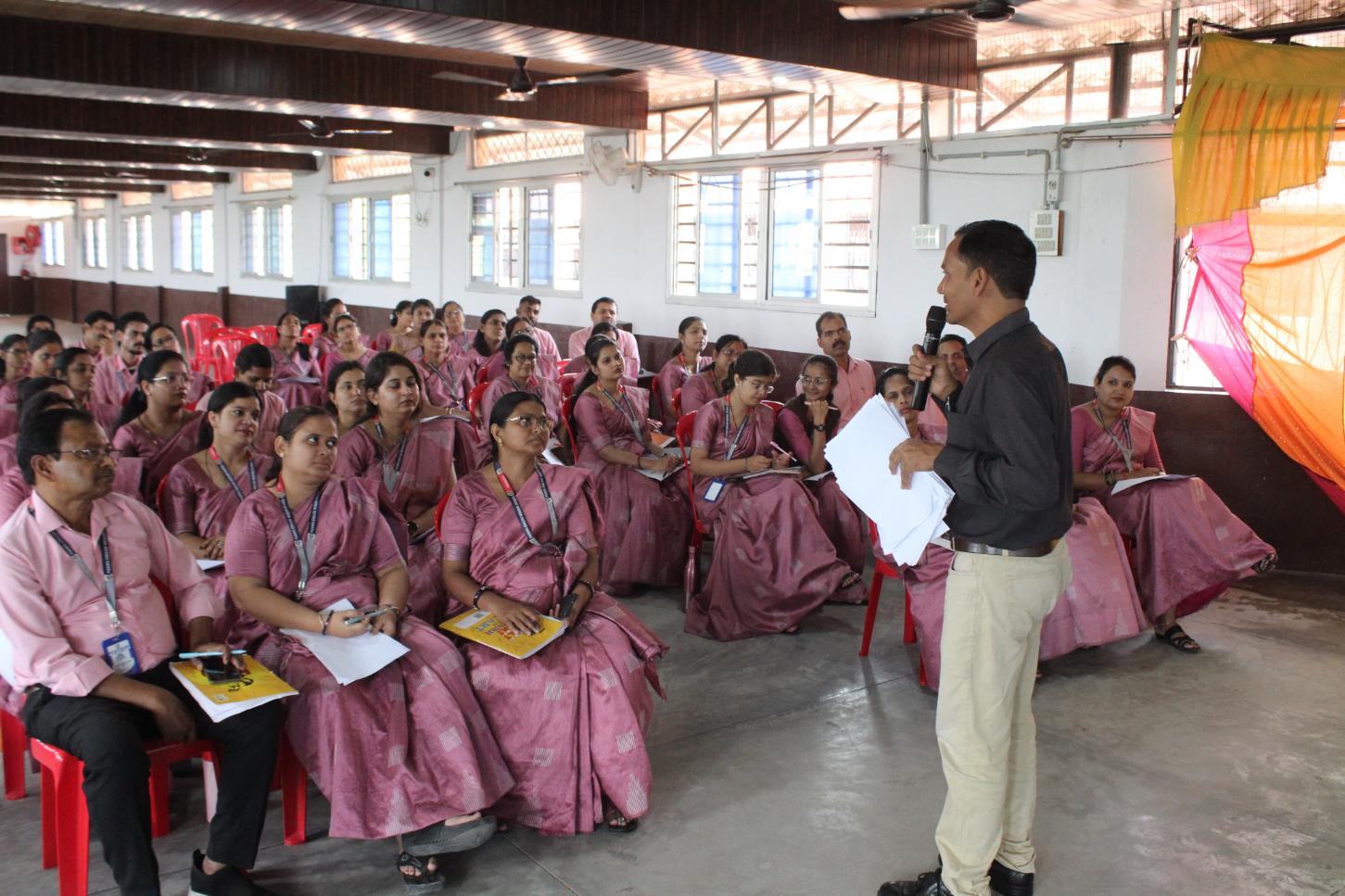 PUSHPA ENGLISH MEDIUM SCHOOL Banner Image